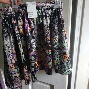 NEW skirt